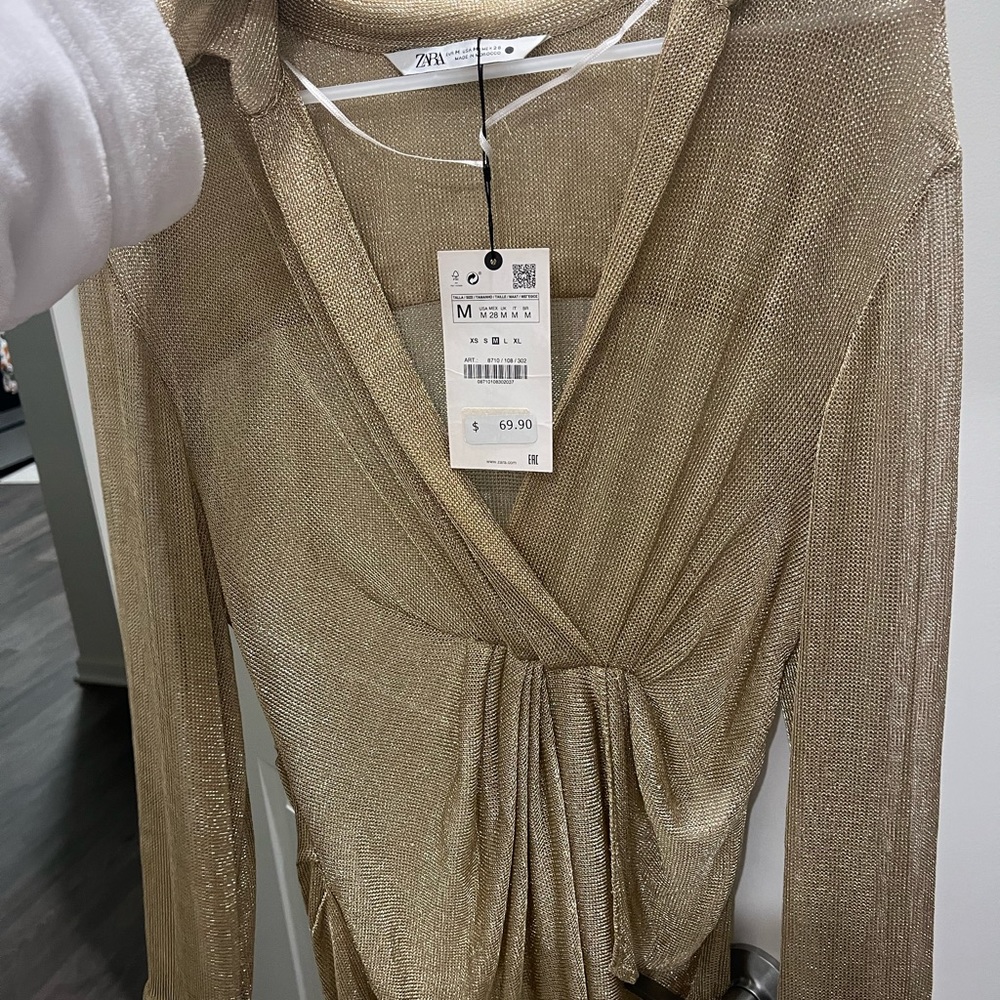 Zara top